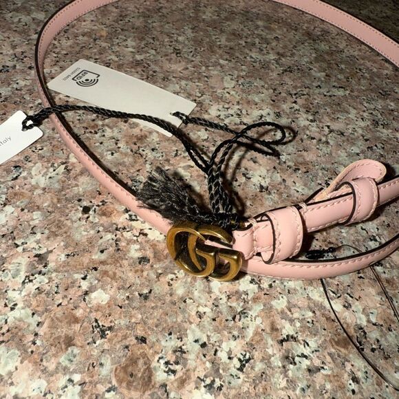 Brand new Gucci Pink thin Leather Belt comes with box and dustbag size 80 - Picture 6 of 13